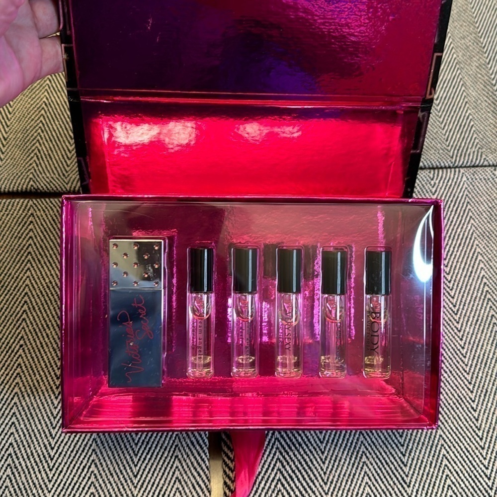 Victoria's Secret scent collection gift set